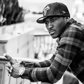 Gratitude (feat. Fyah Lynx) – Single