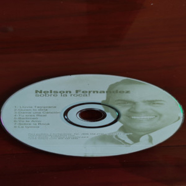 Sobre la Roca (Bachata Cristiana)