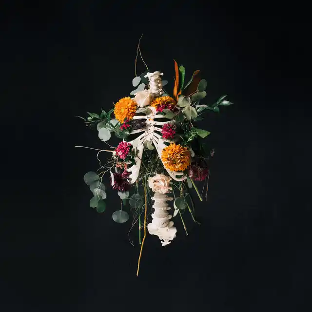 Elevation Worship – Graves into Gardens (Live) (2020)